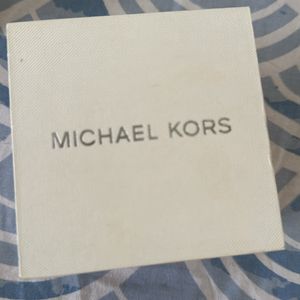 Michael Kors Women Watch In Good Condition