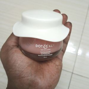 Dot & Key Watermelon Superglow Matte Moisturuzer