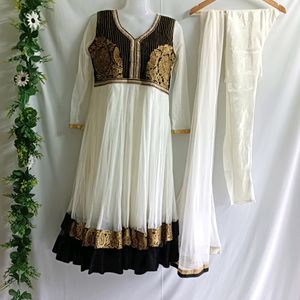 😍Designer Anarkali Suit With Pant And Dupatta Set