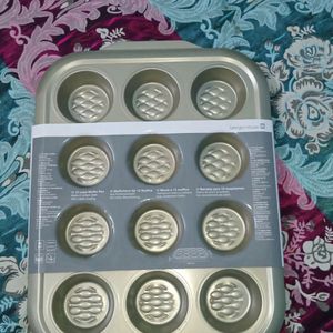 12 Cups Muffin Or Cupkake Bake Pan Tray