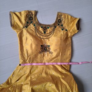 Women Ethnic Gown