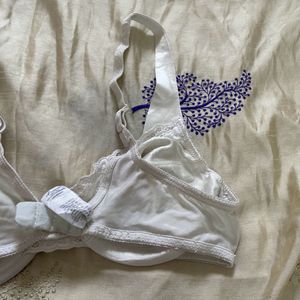 WHITE BRA