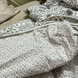 Reversable Printed Duvet