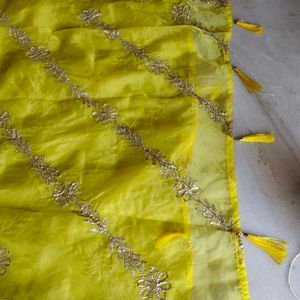 Organza Lemon Yellow  2.5 Miter Duptta