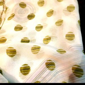 Printed Saree With Smooth,soft Crepe,,cloth