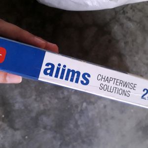 AIIMS MTG Book Of Fully Solved Papers ON SALE!👍