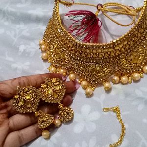 Golden Colour Ka Necklace