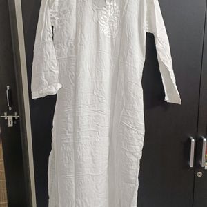 White Lucknowi Kurti