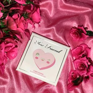 Too Faced Blushing Highlighter