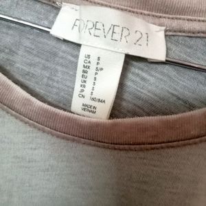 Forever 21 T-shirt