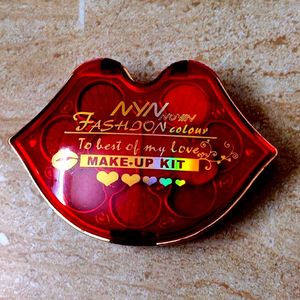 NYN Noyin Makeup Kit