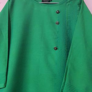 Combo offer - 5 tops. light green, dark green color, dark pink and red color tops