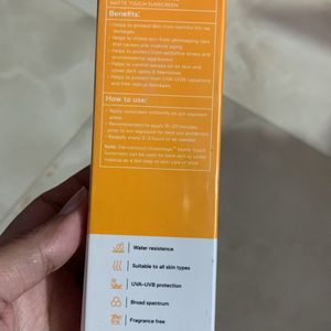 Matte Touch Sunscreen Spf 50