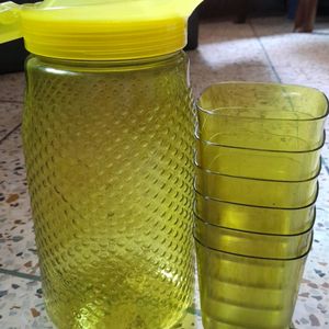 Design Mustard Yellow Jug With 6 Glasses