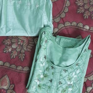 Embroidered Kurta Set New