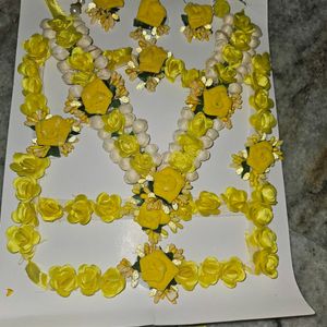 Haldi Flower Jewellery Set