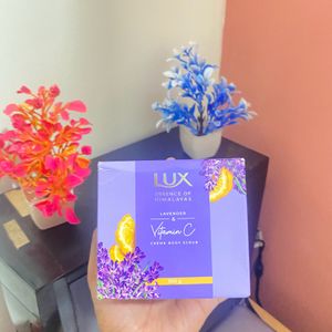 Lux Lavender And Vitamin C Body Scrub