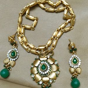 Women Necklace Set