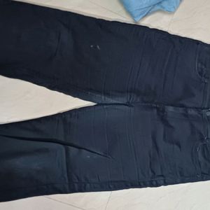 Black Skim Fit Comfy Jeans