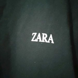 Black Zara T-shirt