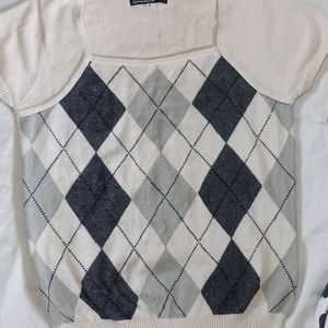 Square Neck Argyle Printed Top