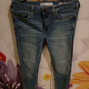 Sides Embellished Jeans