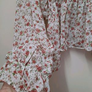 Very Beautiful Floral Top For Women