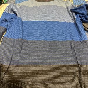 Aeropostale L Size Party Wear Sweat