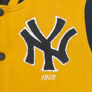 MLB Baseball's New York Jacket size L