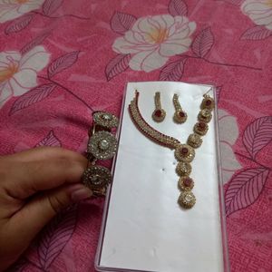 Nec Piece Set With Earrings And Bracelets