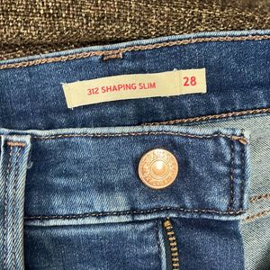 Levis Shaping Slim 312 Jeans