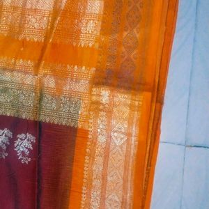 Maroon Colour Pure Gadwal Saree