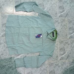 Men Shirt New With tag Old Stock