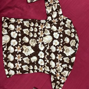 Sale- Brown Floral Top M