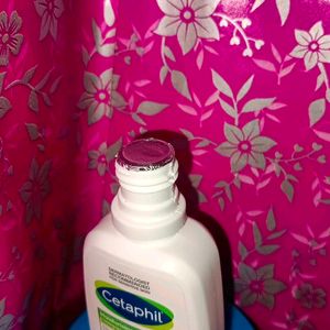 New Cetaphil Mositurising Lotion Sale