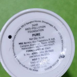 Myglamm 24 HR Anti-Pollution Foundation Shade PURE