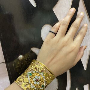 Golden Kada Free Size Stone Work