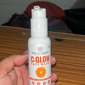 Bella Vita - C Glow Facewash (Not used - Like new)