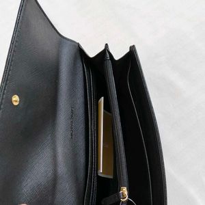 MICHAEL KORS Original Black Pebbled Leather Wallet