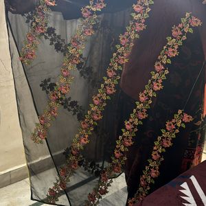 Black dupatta