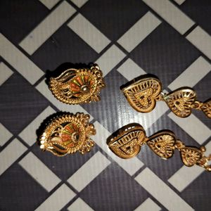 Golden Earrings 2 Pairs