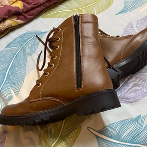 Womens Boots