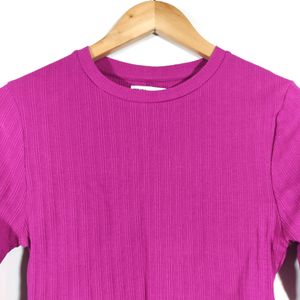 Magenta Plain Casual Crop Top (Women)