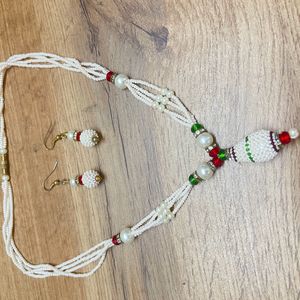 Set Of Neck Piece With Earrings