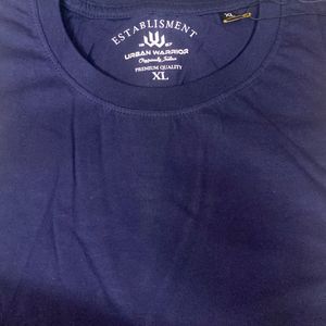 Navy blue Plain Tshirt Size XL