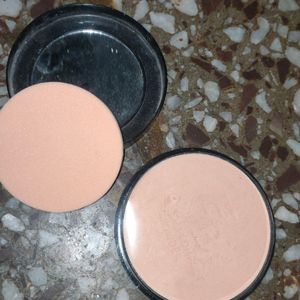 HUDA Beauty Loose Powder