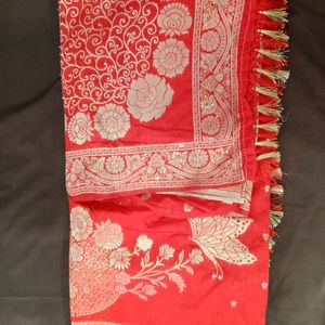 Dola Silk Saree With Siroski