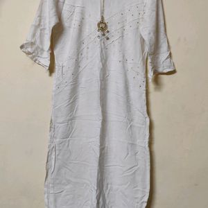 White Kurti