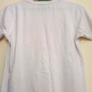 Women's White Round Neck  Tshirt