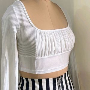 2 Crop Top